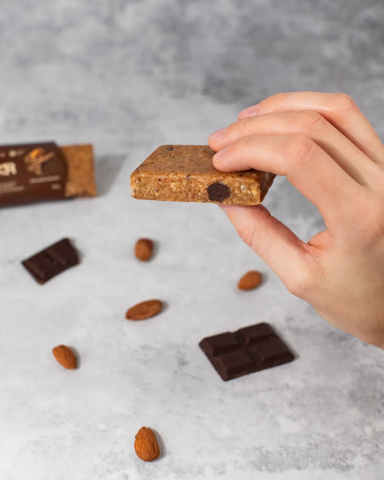 Vilgain Oat Bar 12x50g – Gluten-Free Organic Snack with Nuts for Long-Lasting Energy